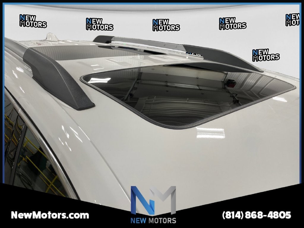 2023 GMC Acadia SLT Summit White at Auto Express Rt. 8