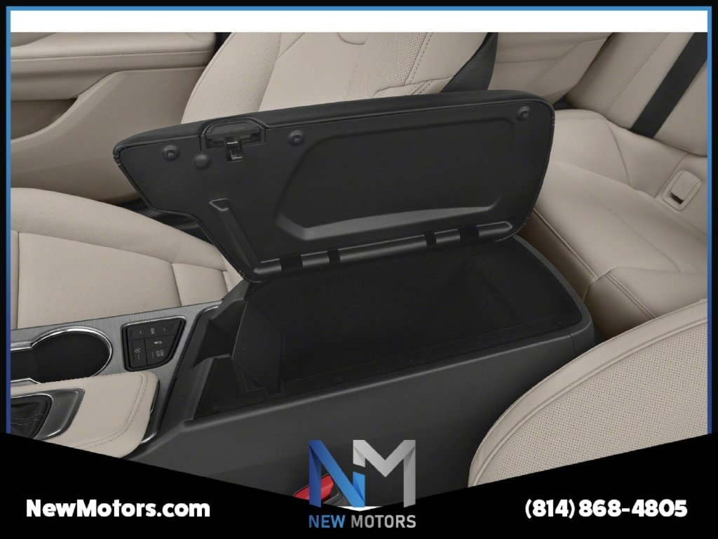 2023 CADILLAC CT4 photo 18 of 24