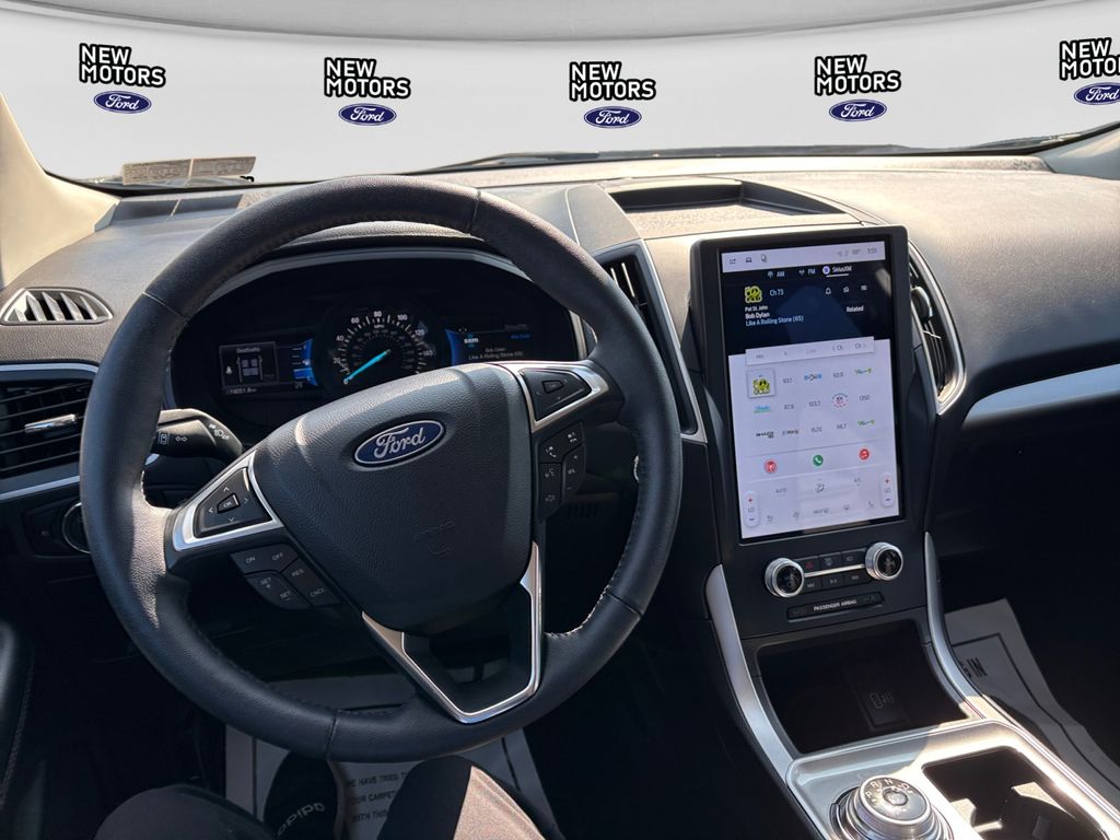 2024 Ford Edge  Agate Black at Town & Country Ford