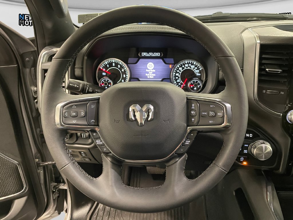 2025 Ram 1500 photo 12 of 15