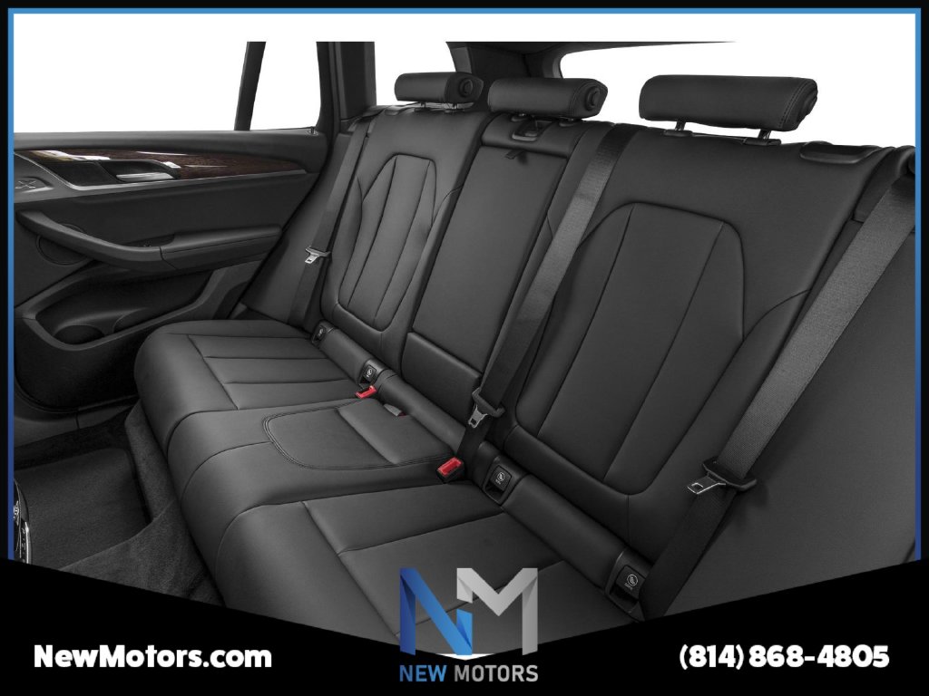 2021 BMW X3 photo 8 of 10