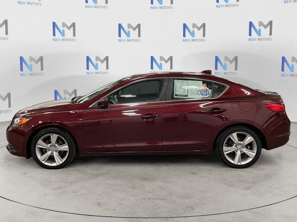 Used 2015 Acura ILX 2.0L w/Technology Package (A5) Sedan