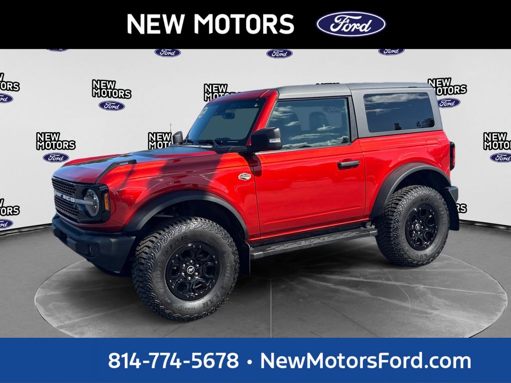 2022 Ford Bronco Outer Banks Advanced Chili Pepper Red at New Motors