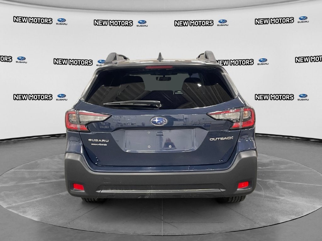 2025 Subaru Outback photo 4 of 15
