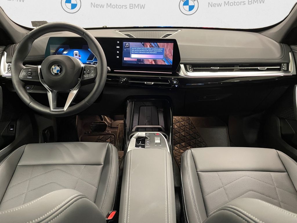 2026 BMW X1 xDrive28i - 9