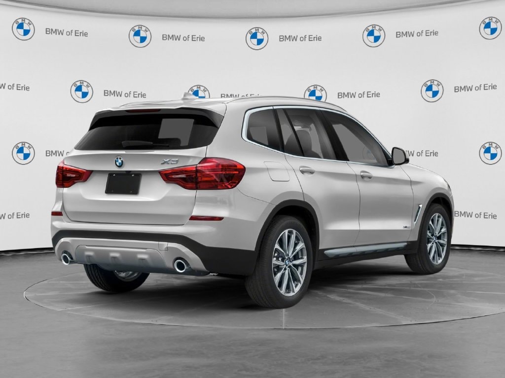 2018 BMW X3 photo 2 of 10
