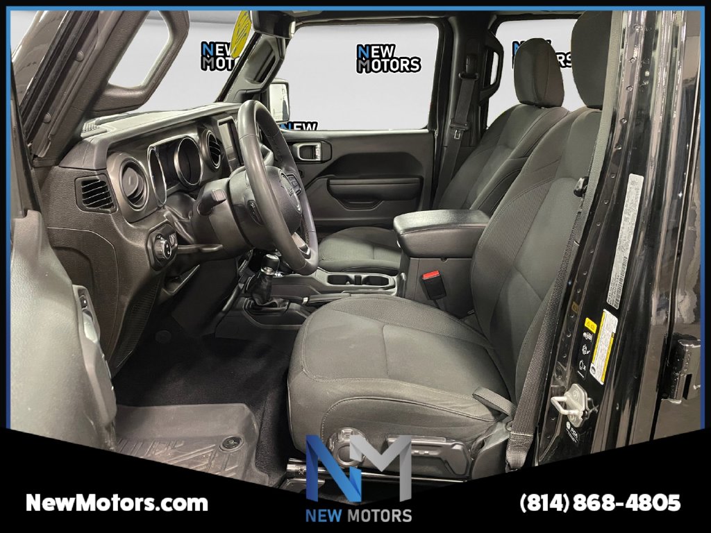 2023 Jeep Gladiator photo 9 of 15