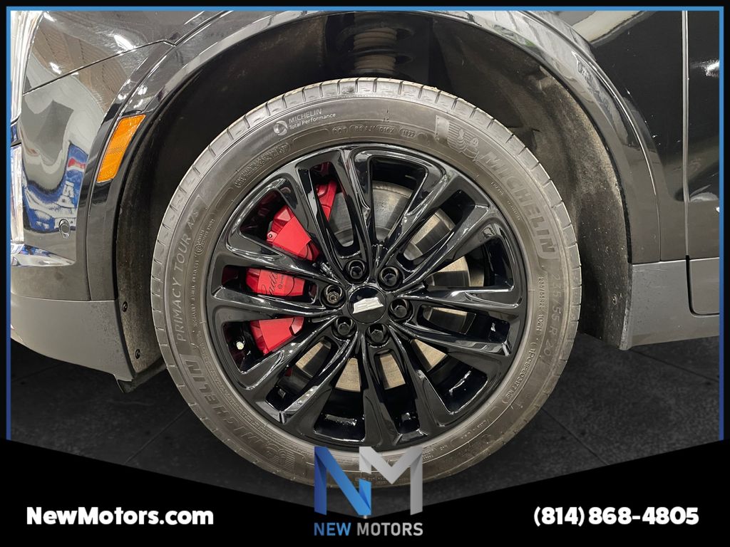 2022 CADILLAC XT5 Sport Stellar Black at New Motors