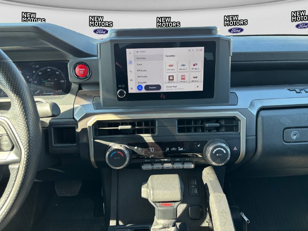 2024 Toyota Tacoma photo 12 of 16