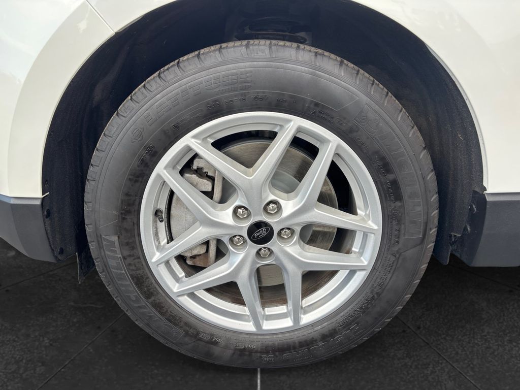 2024 Ford Edge  White Metallic at Town & Country Ford