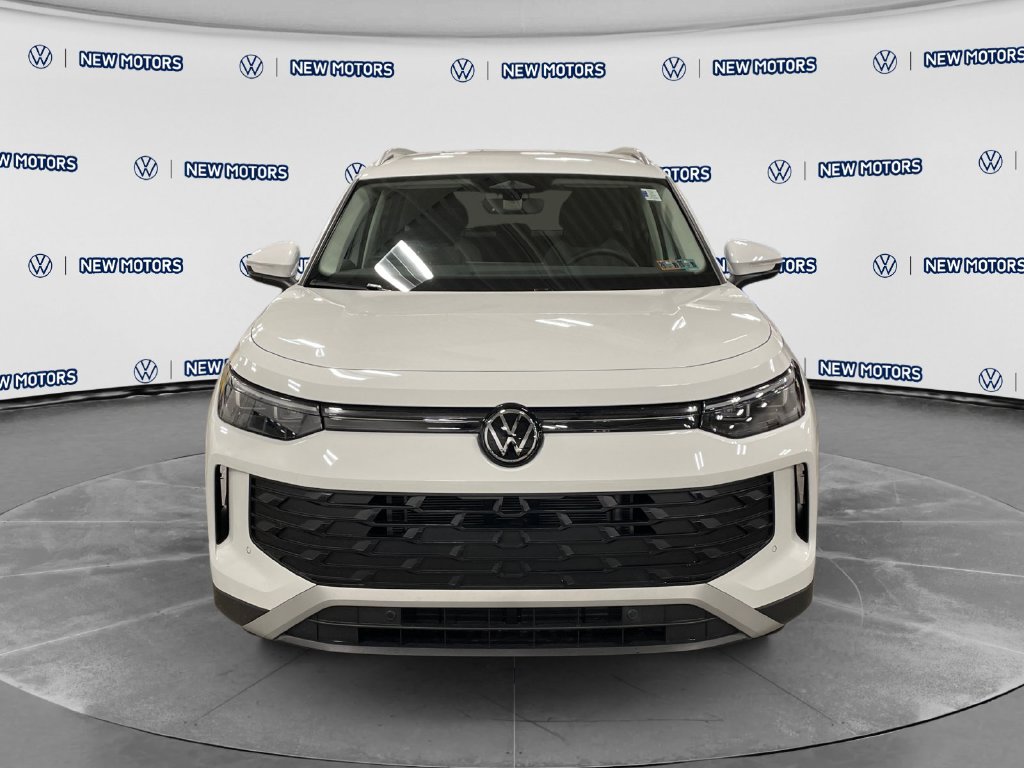 2026 Volkswagen Tiguan photo 8 of 15