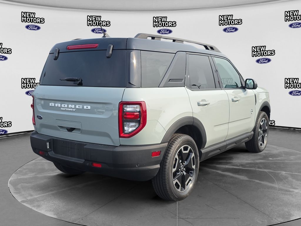 2024 Ford Bronco Sport Outer Banks Cactus at Town & Country Ford