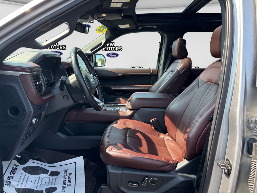 2022 Ford Expedition Limited Iconic Silver at Town & Country Ford