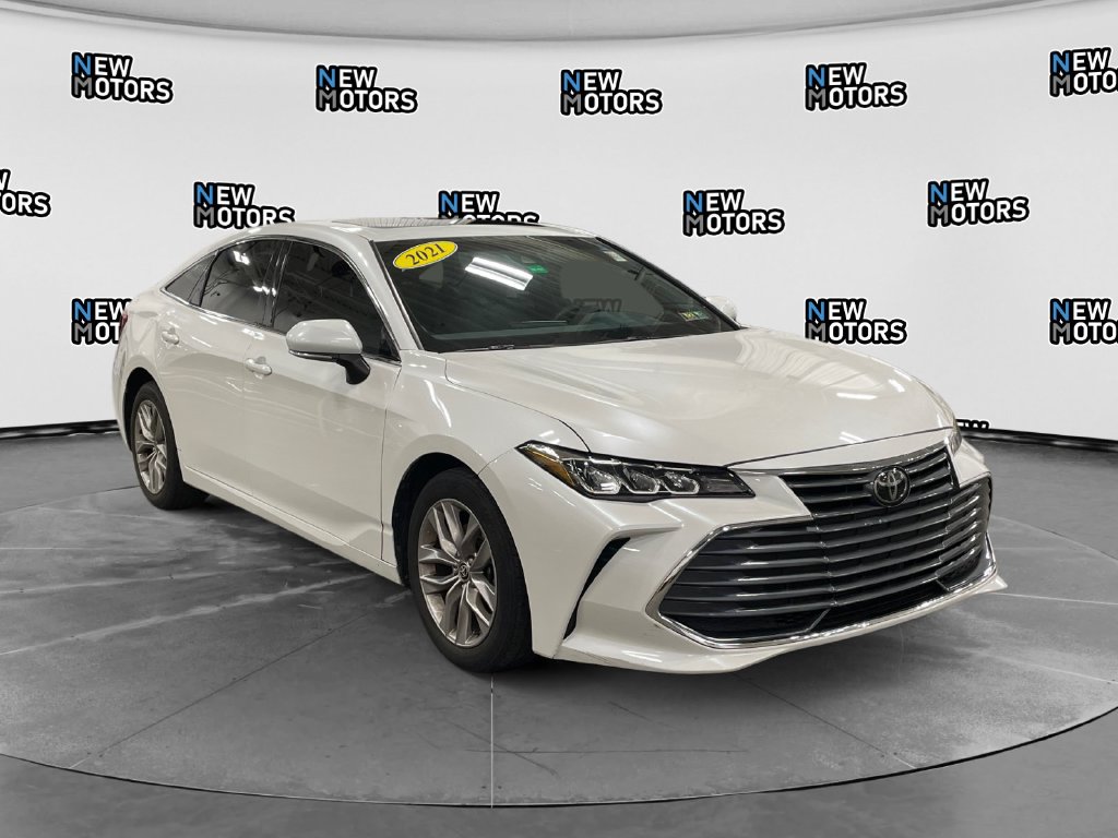 2021 Toyota Avalon photo 7 of 16