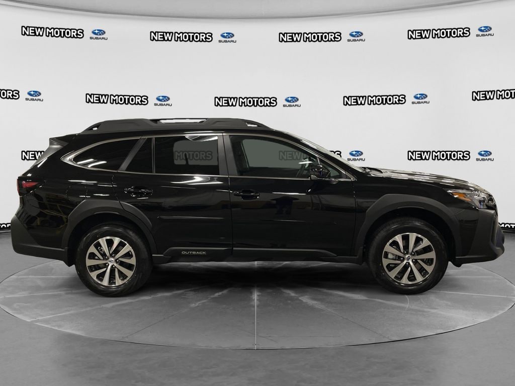 2025 Subaru Outback Premium Crystal Black Silica at New Motors