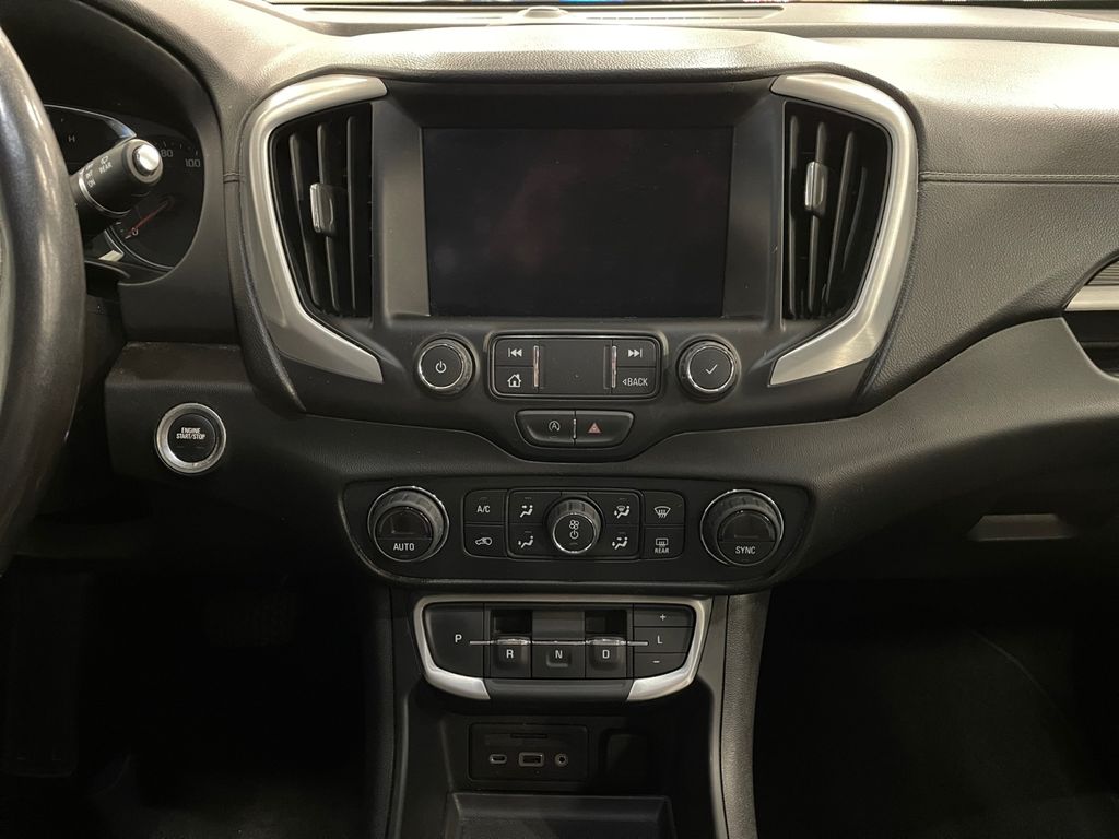 2022 GMC Terrain SLT White Frost at Solomon Chevrolet