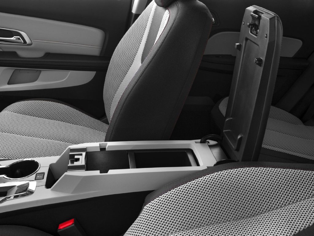 2017 GMC Terrain photo 10 of 12
