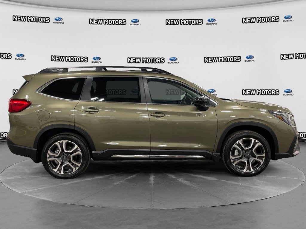 2027 Subaru Ascent photo 7 of 18
