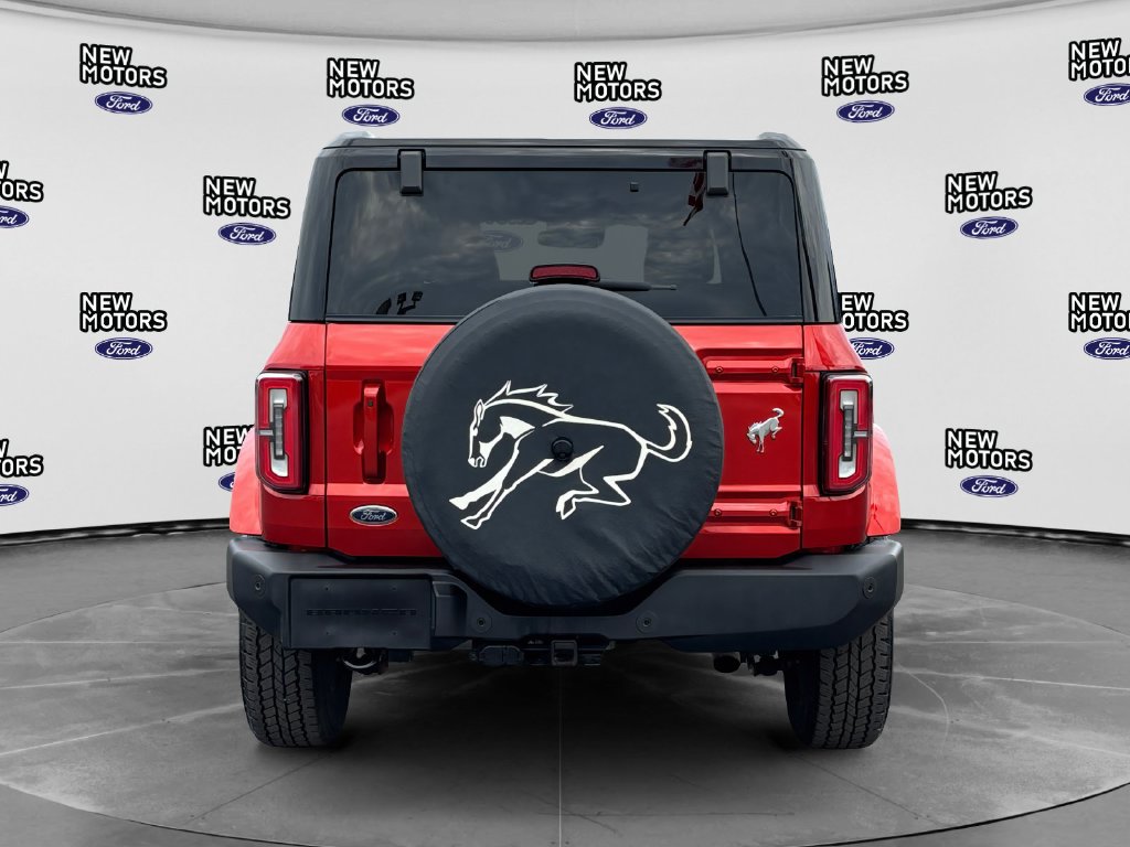 2024 Ford Bronco photo 4 of 16