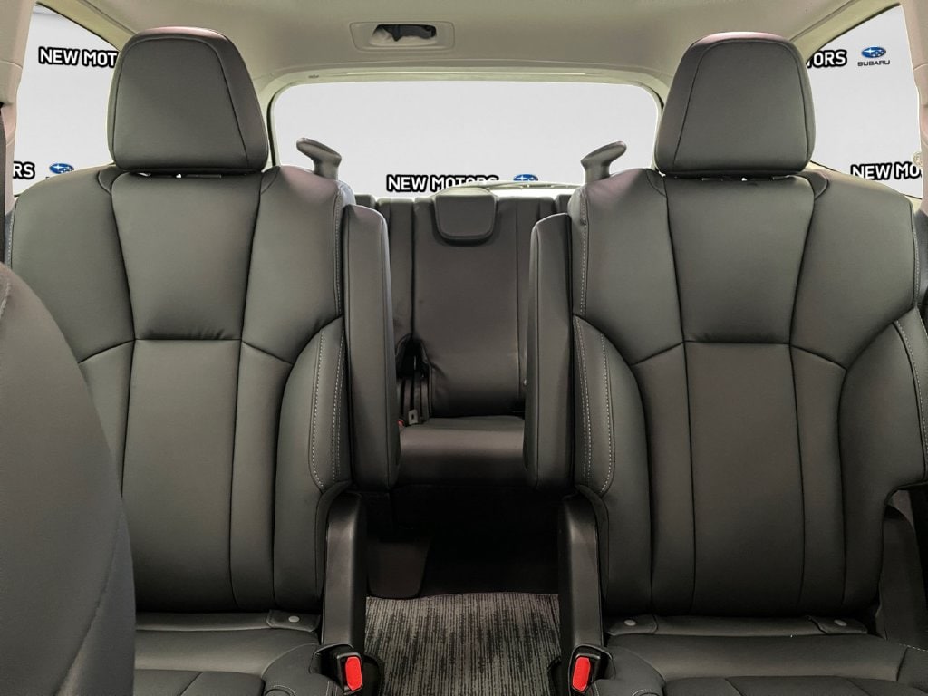 2027 Subaru Ascent photo 14 of 16