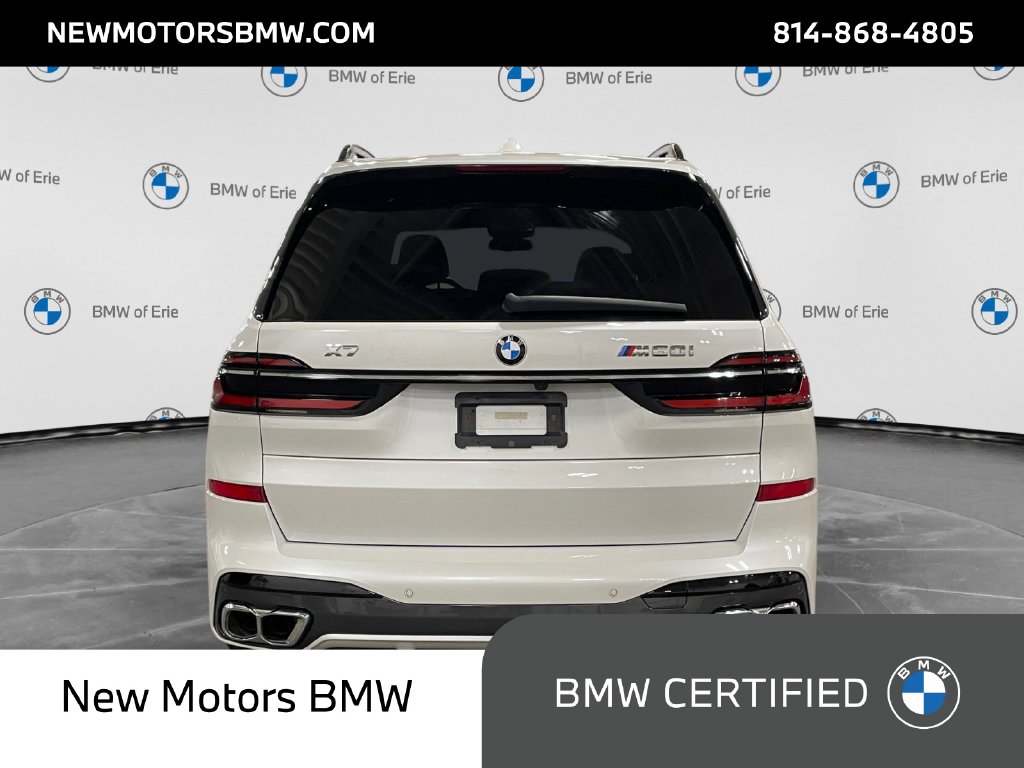 2024 BMW X7 photo 4 of 17