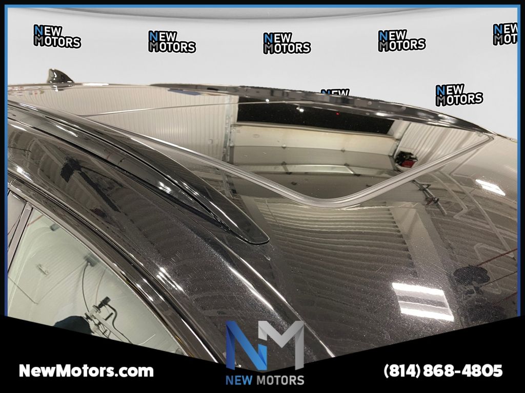 2022 CADILLAC XT5 Sport Stellar Black at New Motors