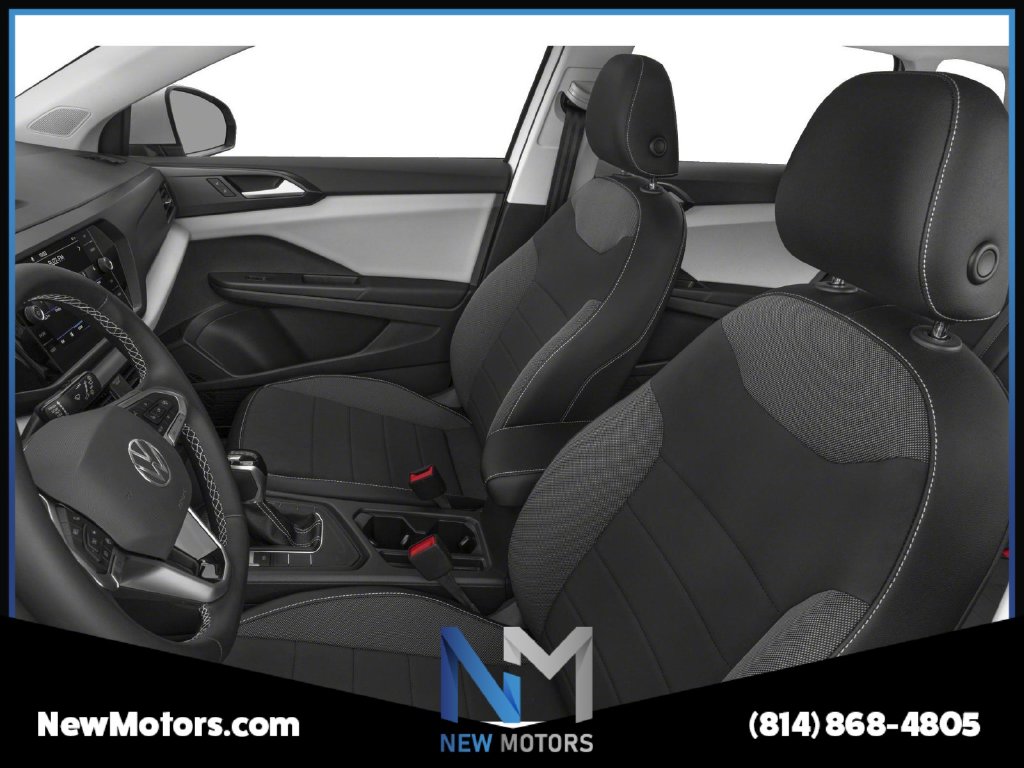 2023 Volkswagen Taos photo 7 of 11