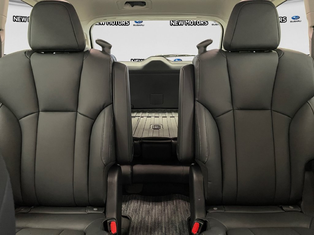 2027 Subaru Ascent photo 14 of 16