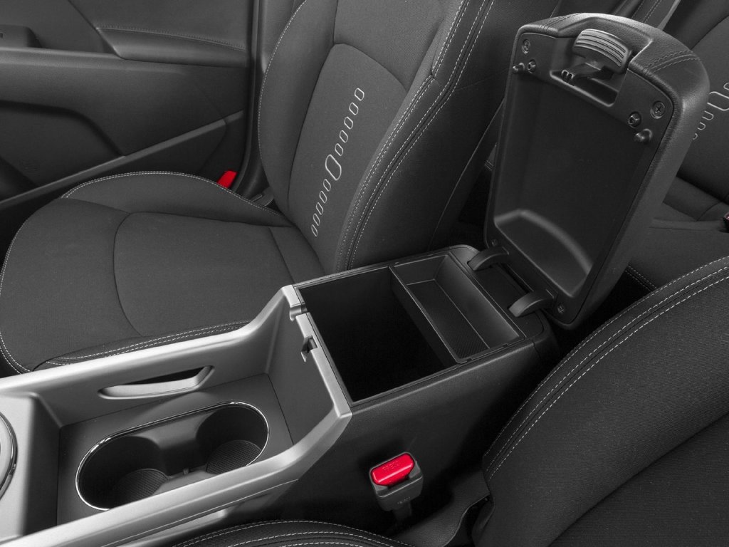 2016 Kia Sportage photo 12 of 14