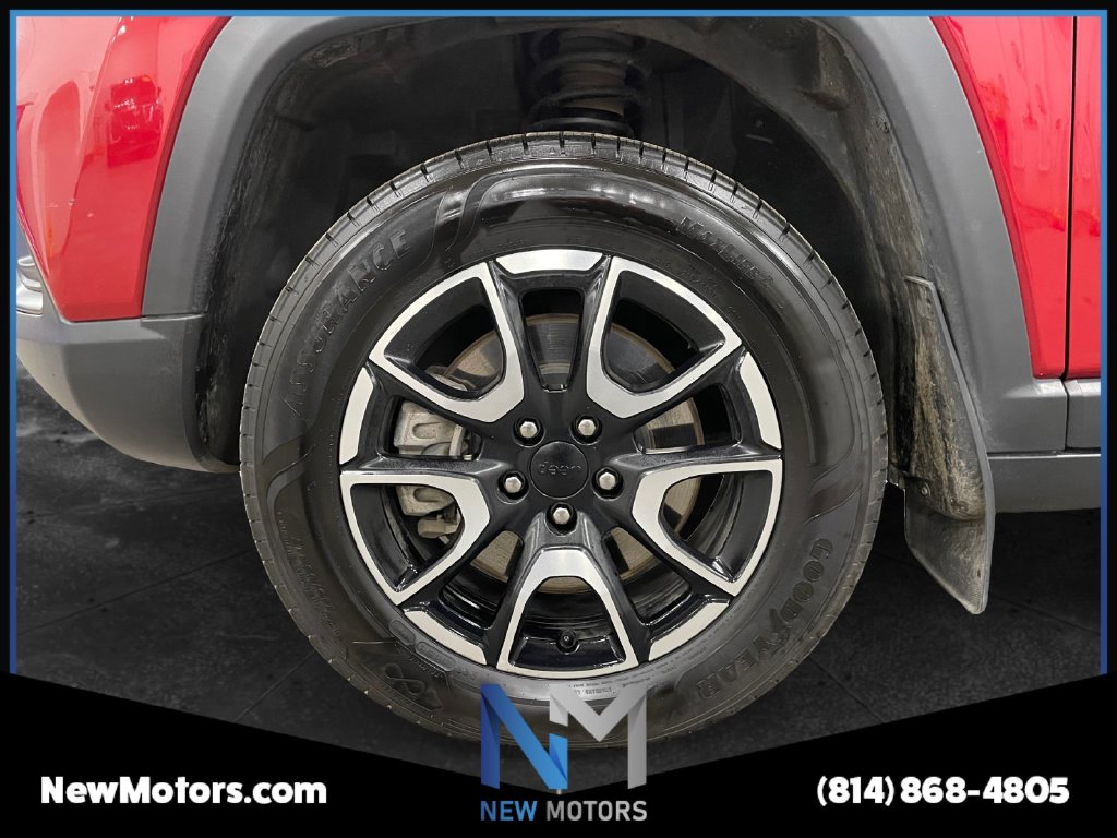 2024 Jeep Compass photo 14 of 15