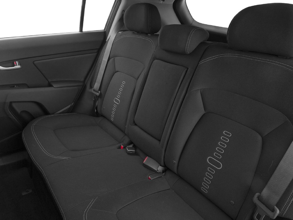 2016 Kia Sportage photo 9 of 14
