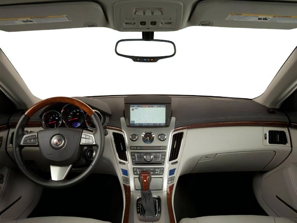 2010 Cadillac CTS photo 5 of 16