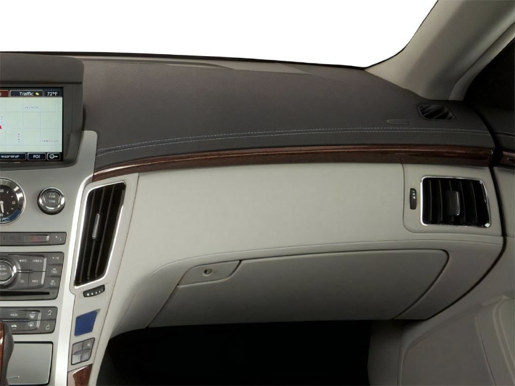 2010 Cadillac CTS photo 13 of 16
