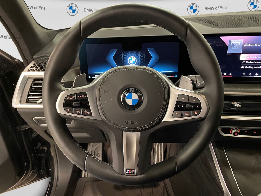 2025 BMW X7 xDrive40i - 11
