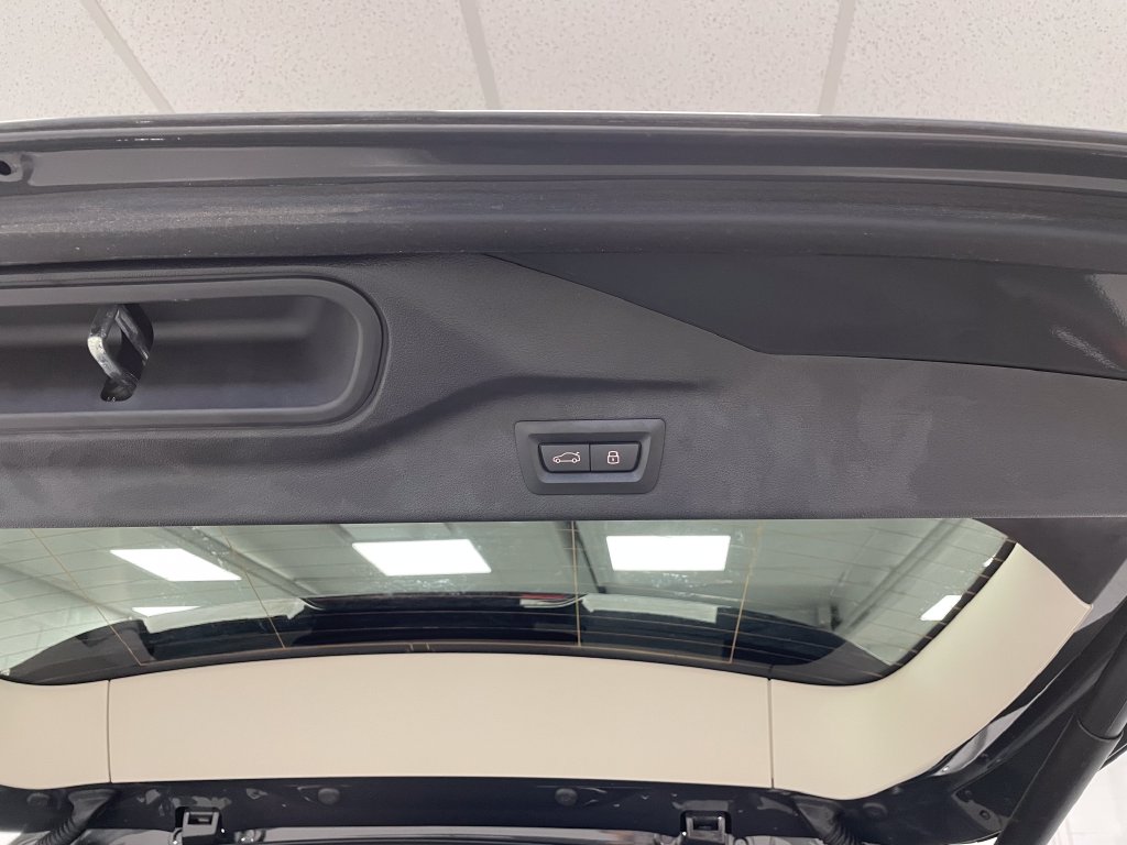 2026 BMW X7 photo 11 of 15