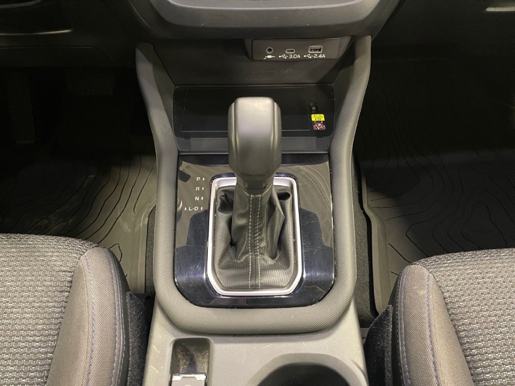 2025 Subaru Forester photo 11 of 17