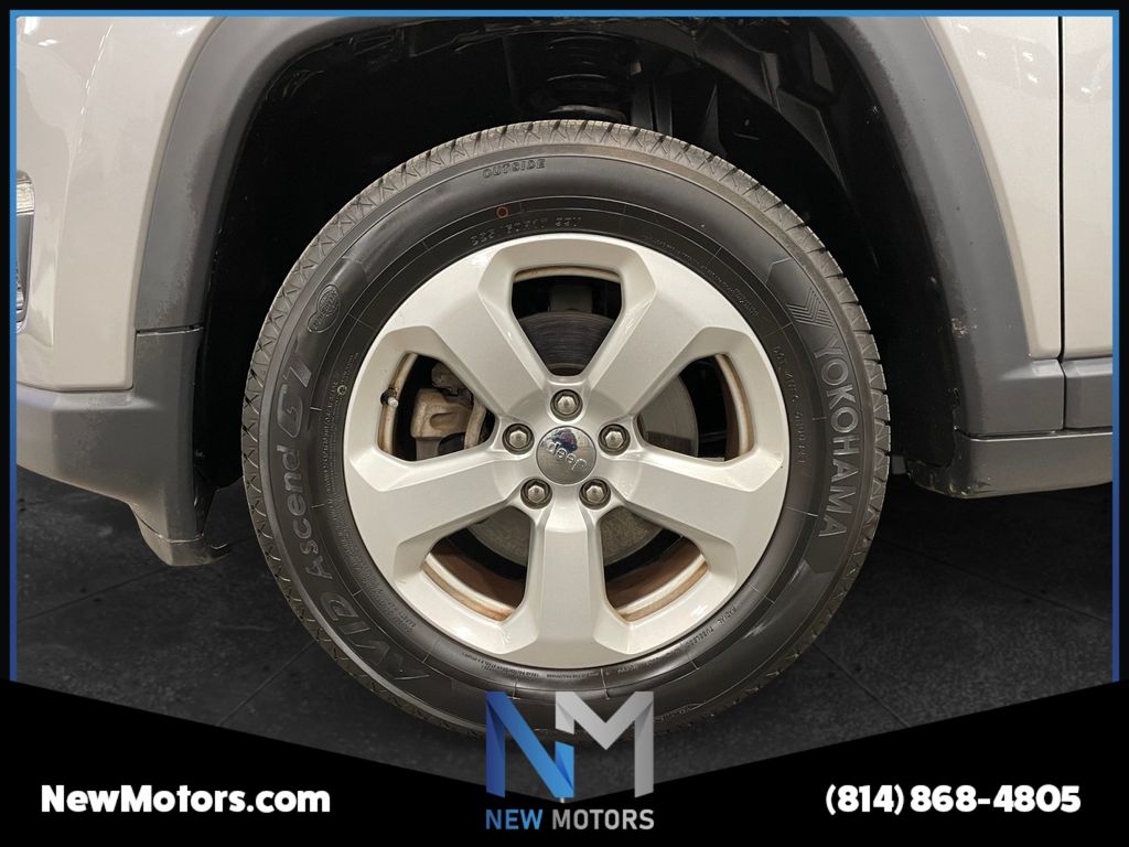 2020 Jeep Compass Latitude Billet Silver at New Motors