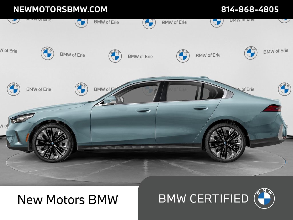 2024 BMW 5 Series photo 3 of 11