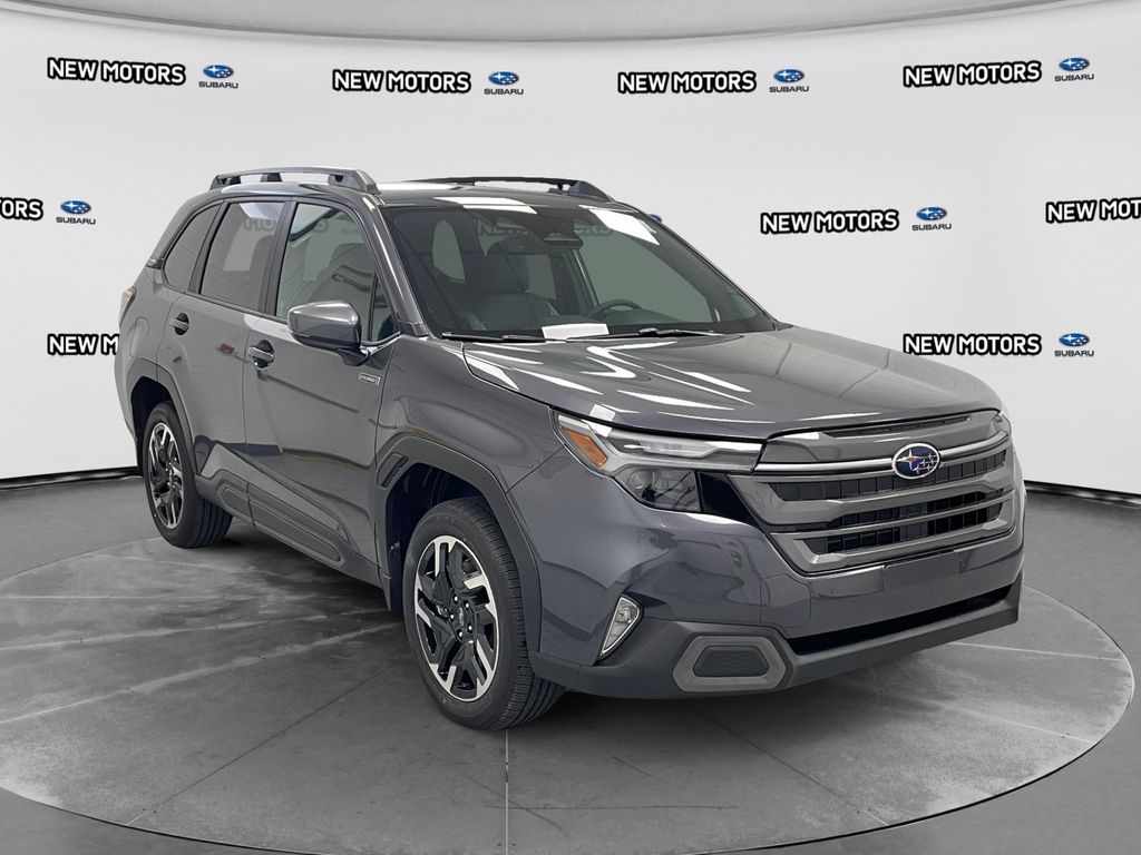 2026 Subaru Forester photo 6 of 17