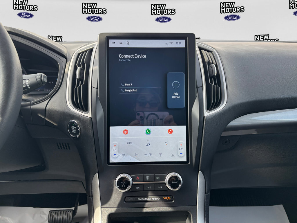 2024 Ford Edge photo 12 of 16