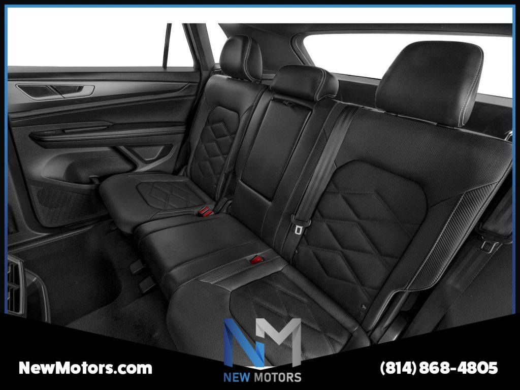 2024 Volkswagen Atlas Cross Sport 2.0T SE w/Technology Silver Mist at South Park Mitsubishi