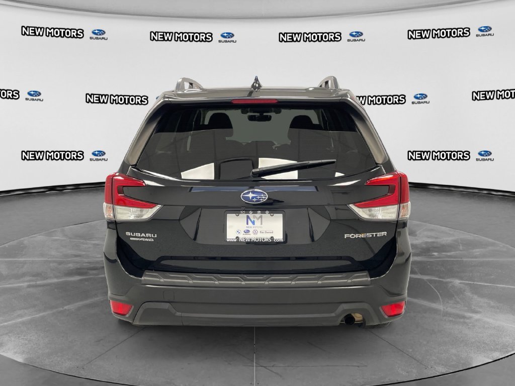 2019 Subaru Forester photo 3 of 15