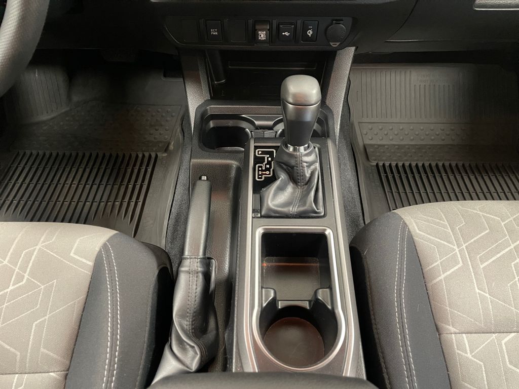 2022 Toyota Tacoma TRD Sport V6 White at Auto Express Rt. 8