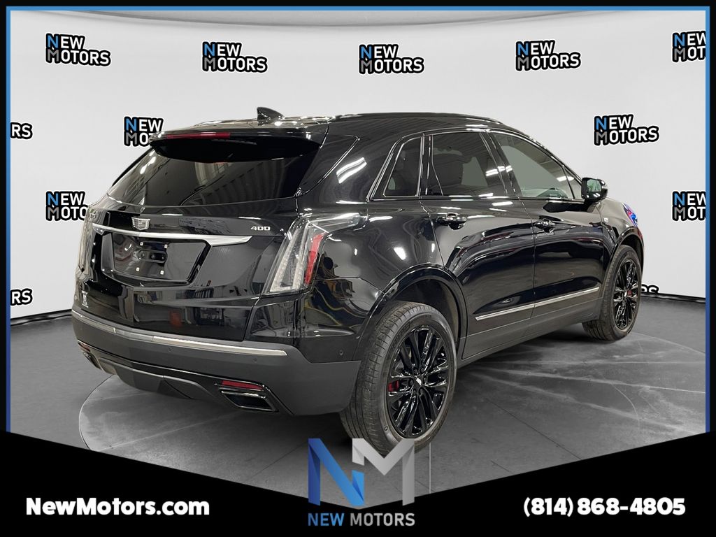 2022 CADILLAC XT5 Sport - 4