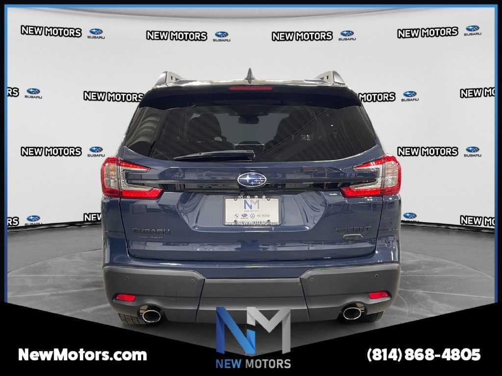 2023 Subaru Ascent photo 4 of 18