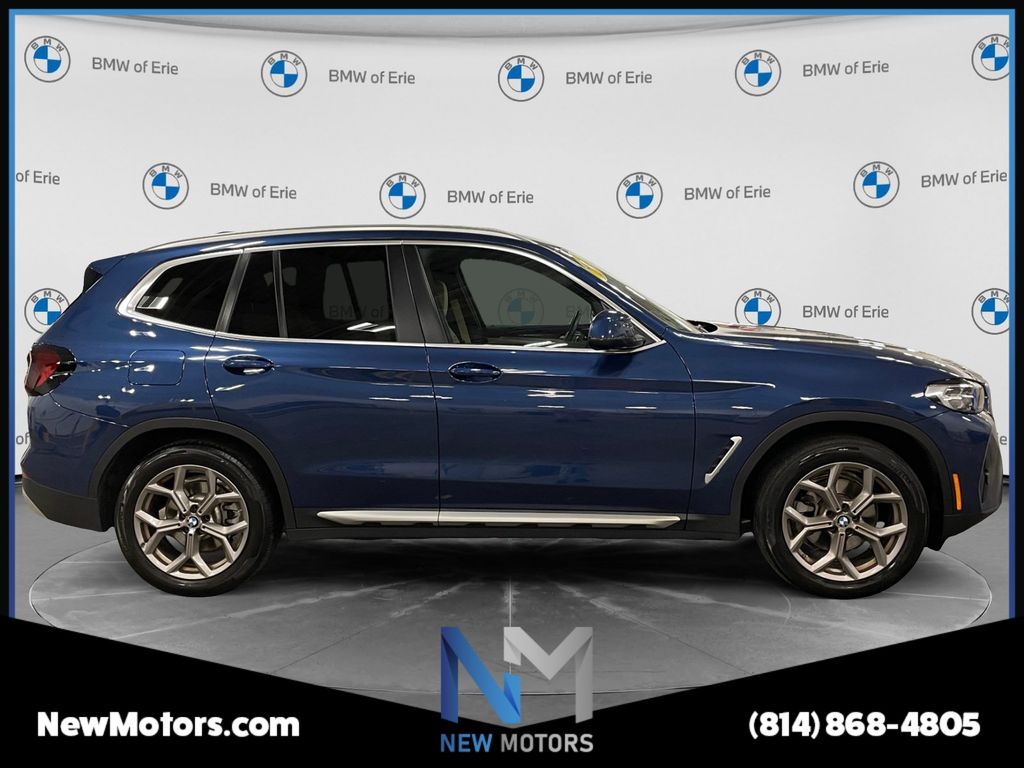 2022 BMW X3 photo 6 of 17