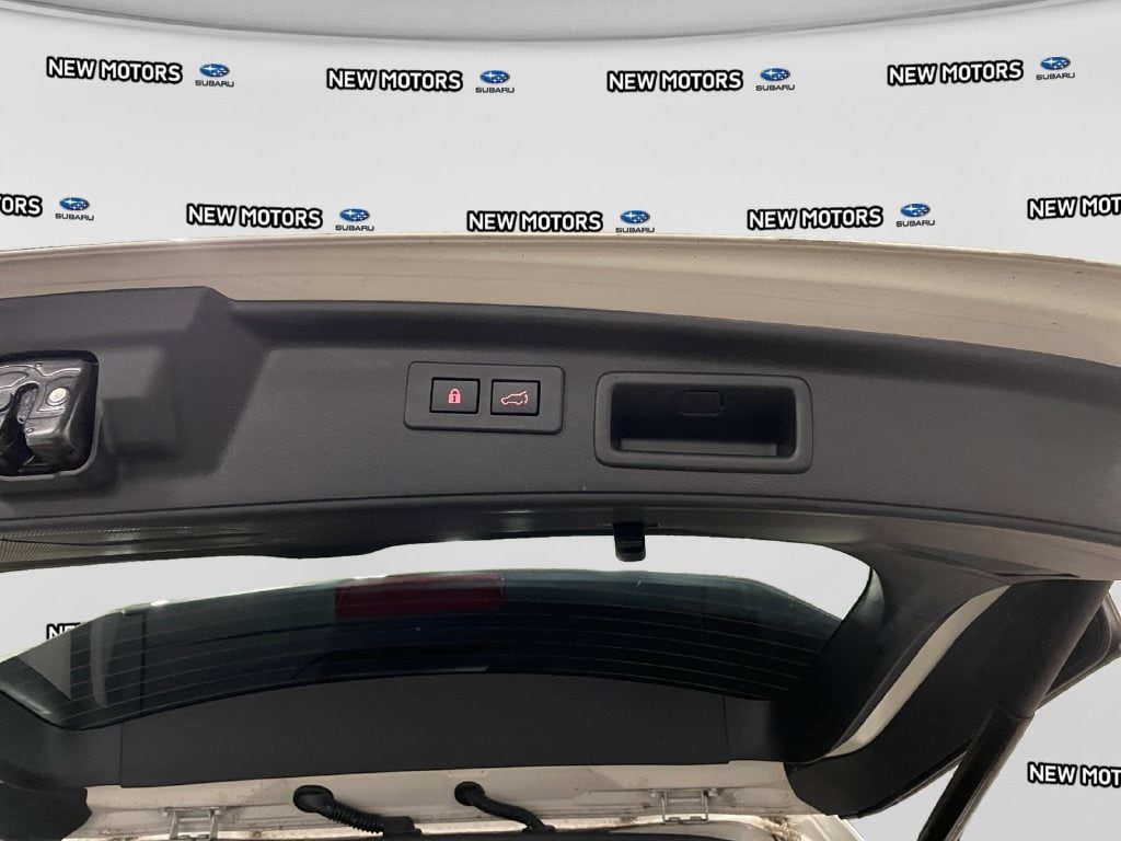 2023 Subaru Forester photo 17 of 17