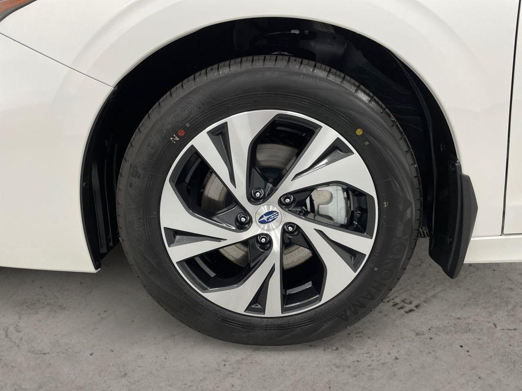 2025 Subaru Legacy Premium - Photo 17