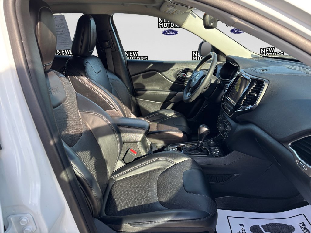 2022 Jeep Cherokee photo 16 of 16