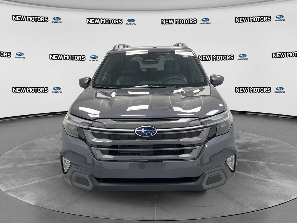 2026 Subaru Forester photo 7 of 17